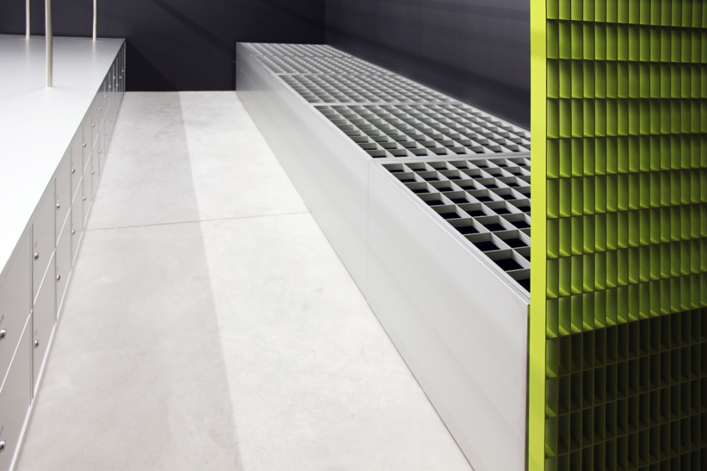 PRADA_GALLERY_02